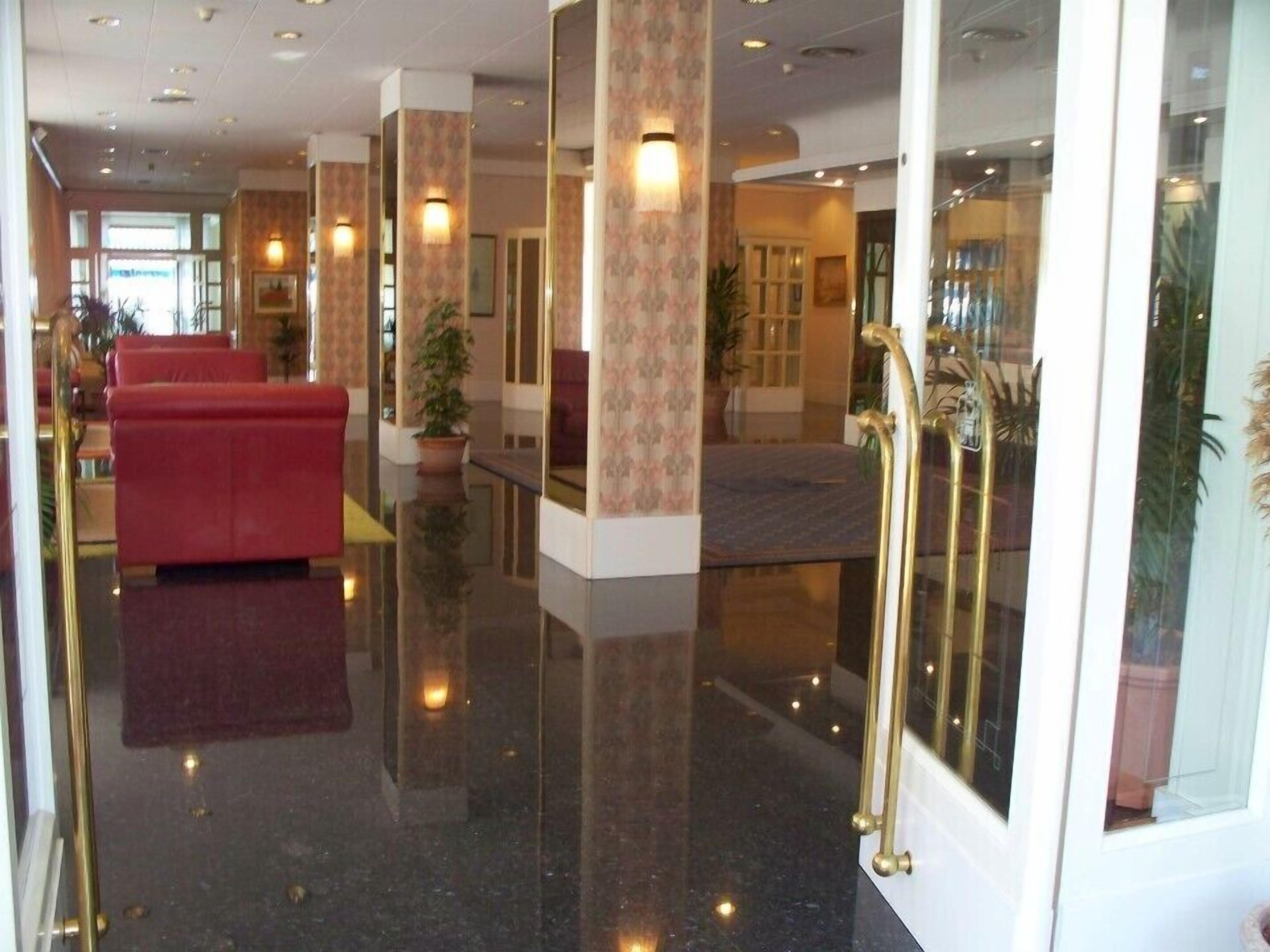 Monaco&quisisana Hotel 4*